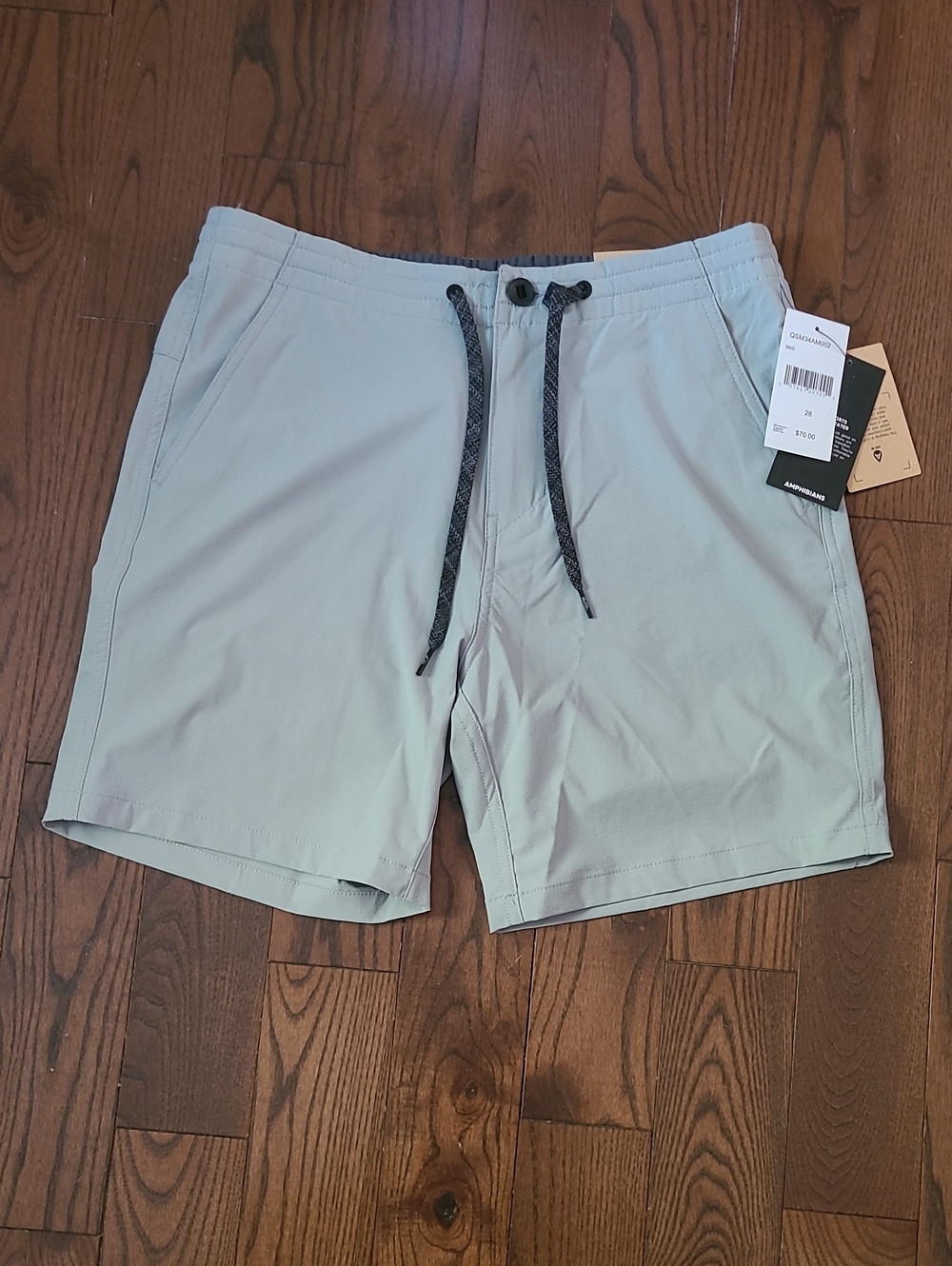 New Quiksilver Light Gray Men's Amphibians Shorts Size 28